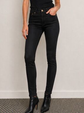 J Brand Jeans size 26. Dark denim with contrast sticking